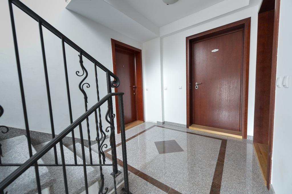 Park Srce Apartments Arandjelovac Luaran gambar